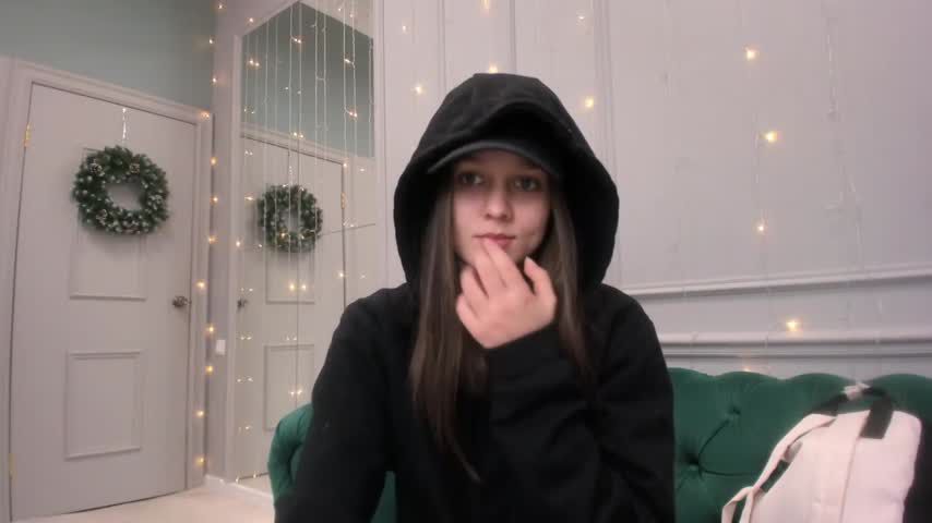 Mrjacksonsplayroom Chaturbate - We get to watch as she jizzed afterwards.